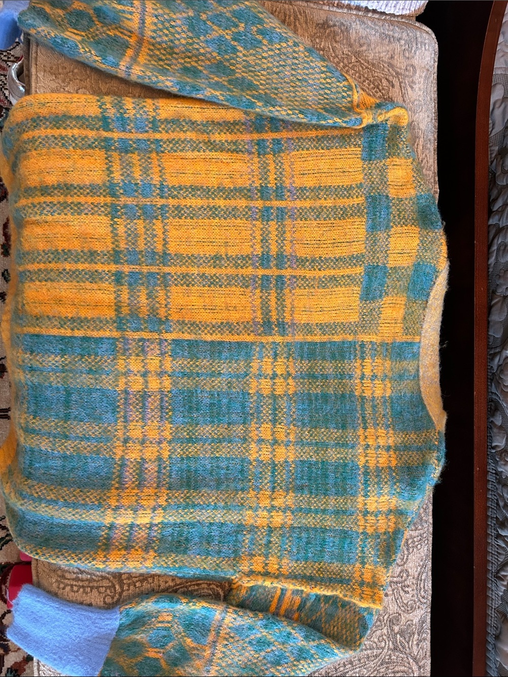 FREE PEOPLE Plaid Button-Front oversized Cardigan  Blue and Yellow - Picture 4 of 4